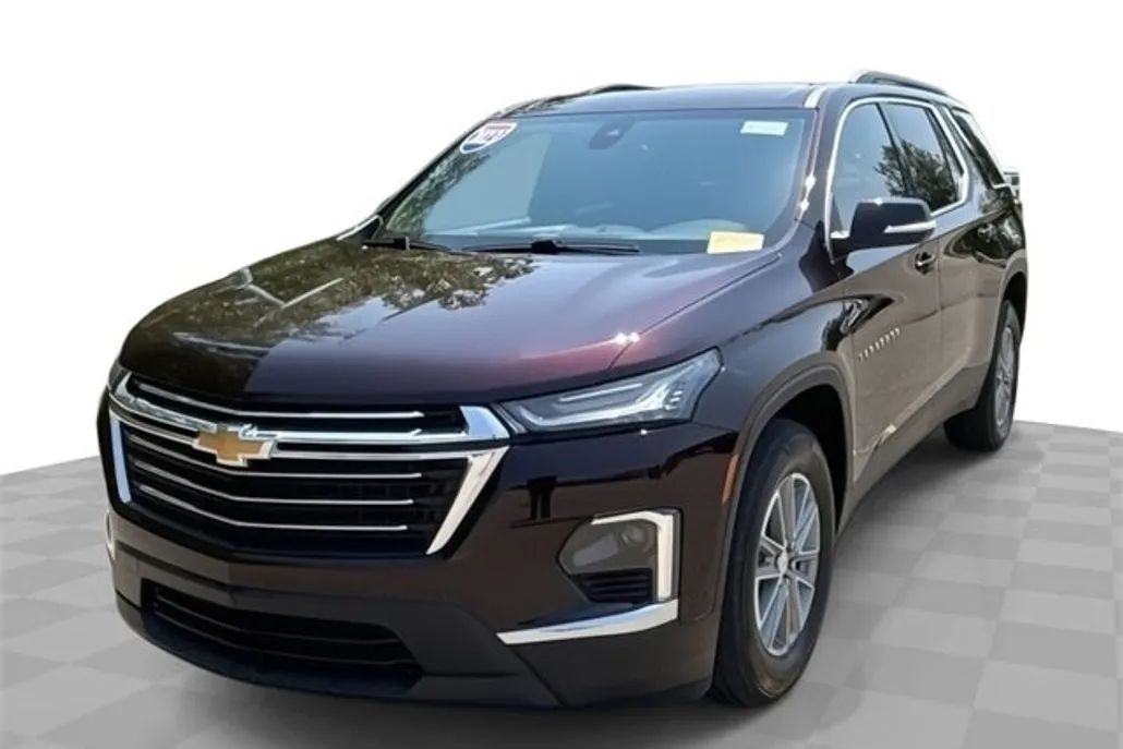 2023 Chevrolet Traverse 1LT photo 1