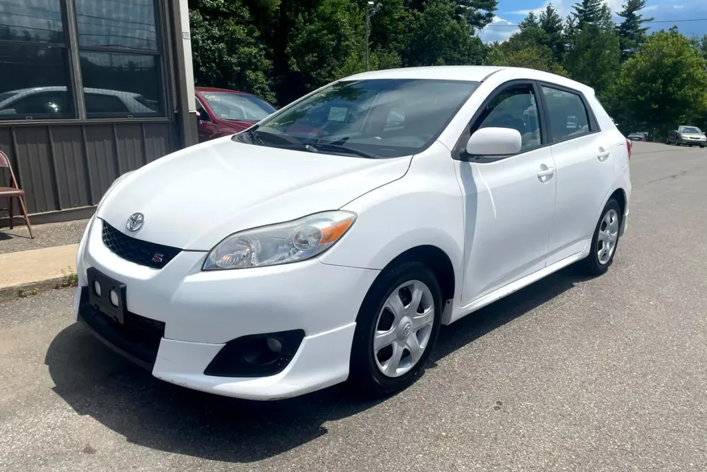 2009 Toyota Corolla Matrix L 4WD photo 1