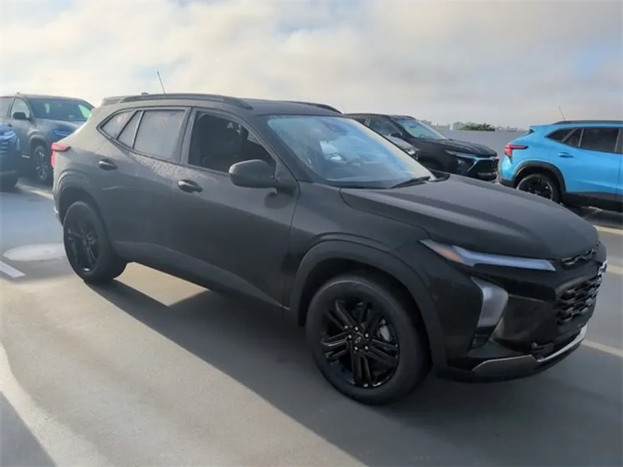 2026 Chevrolet Trax ACTIV photo 1