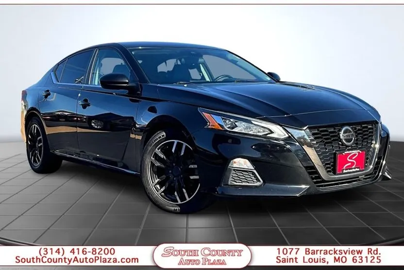 2022 Kia K5 EX photo 1