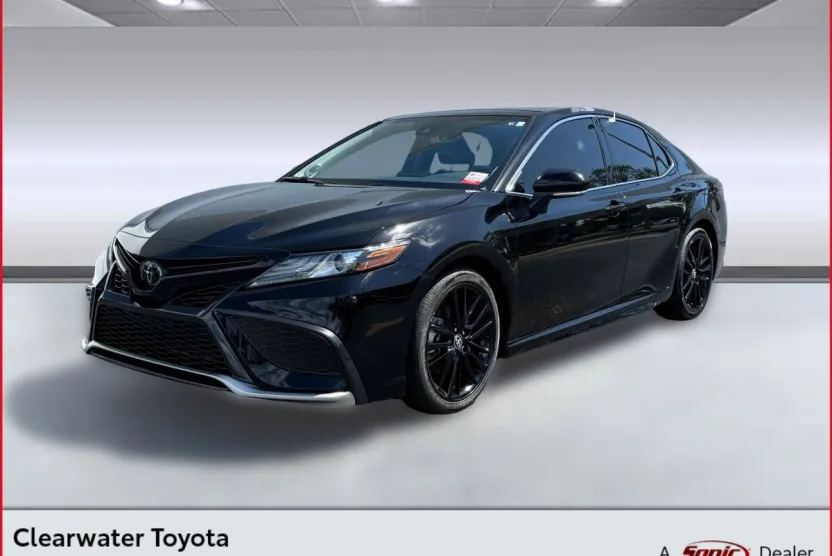 2023 Toyota Camry XSE photo 1