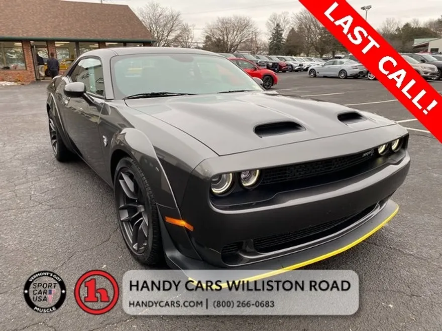 2023 Dodge Challenger SRT8 Hellcat Widebody photo 1