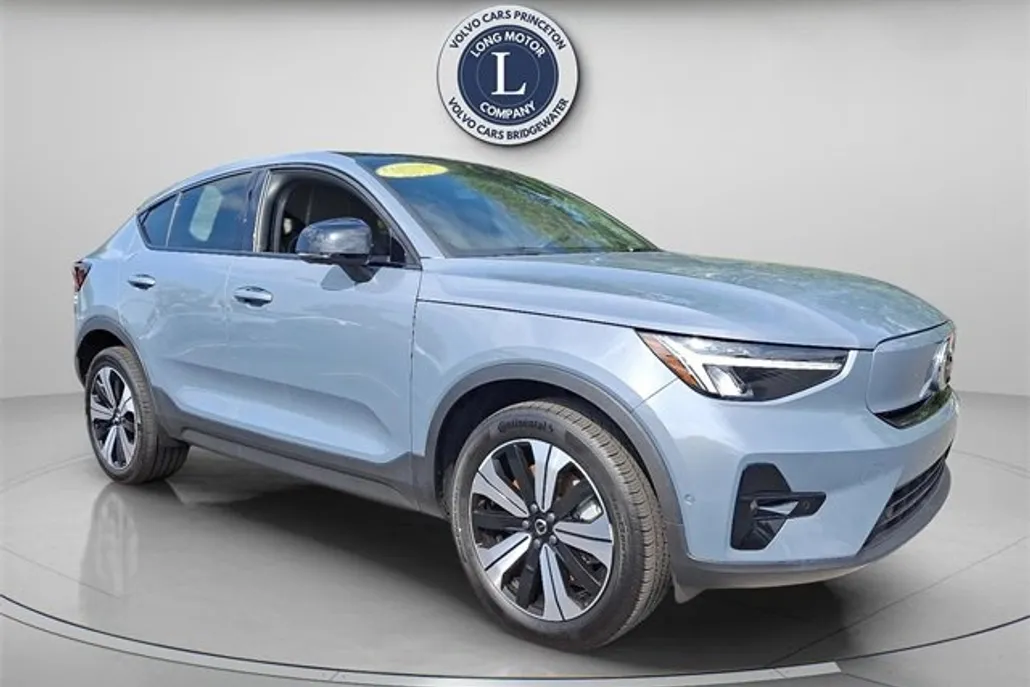2023 Volvo C40 Recharge Plus photo 1