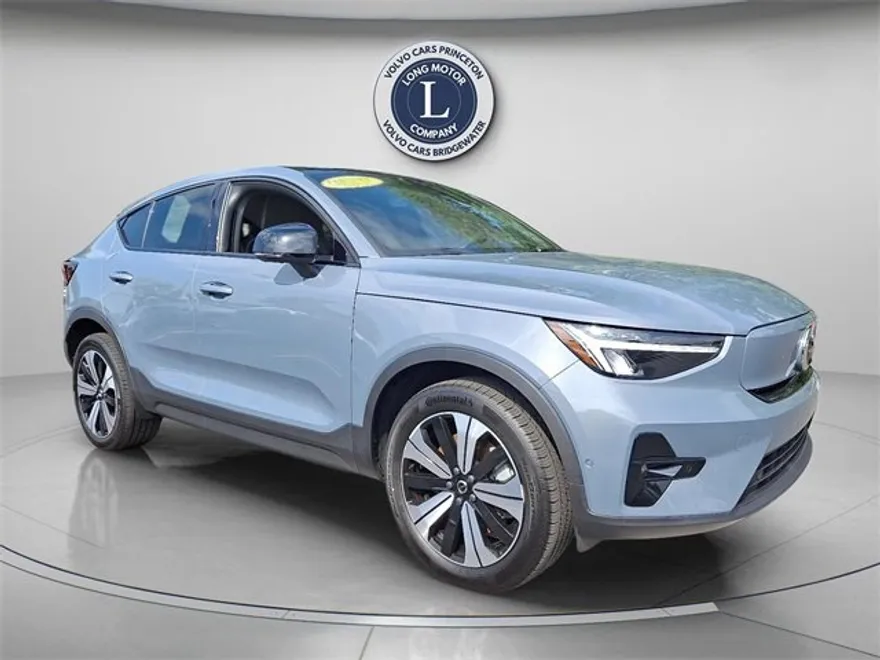 2023 Volvo C40 Recharge Plus photo 1