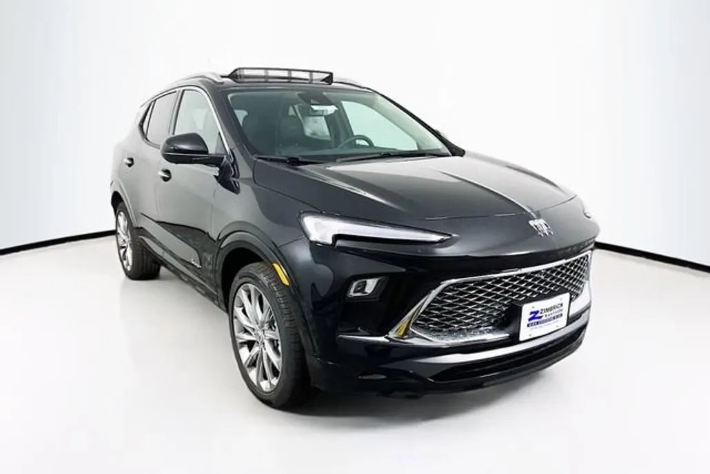 2025 Buick Encore GX Avenir photo 1