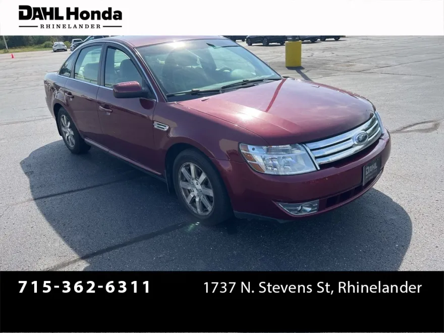 2008 Ford Taurus SEL photo 1