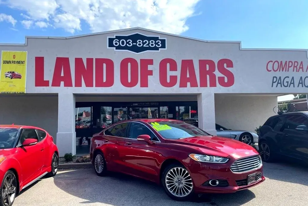 2016 Ford Fusion Titanium photo 1
