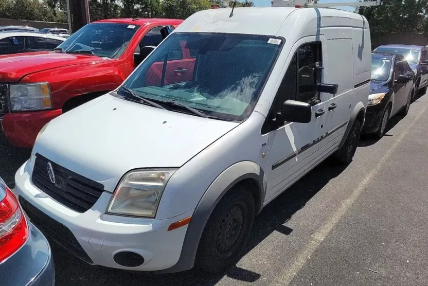 2013 Ford Transit Connect XLT photo 1