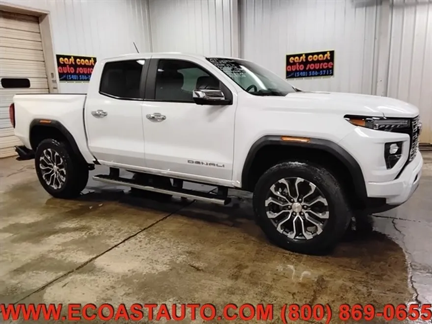 2023 Gmc Canyon Denali photo 1