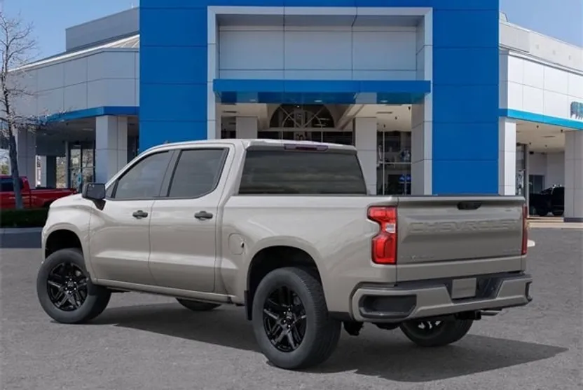 2026 Chevrolet Silverado 1500 Custom photo 1