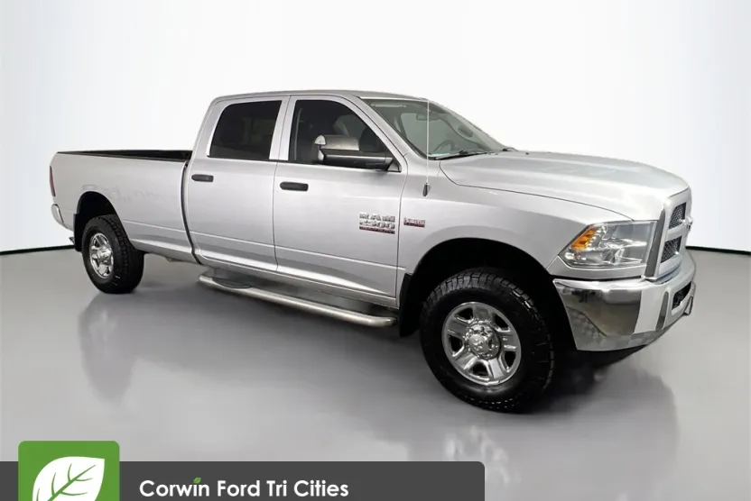 2014 Ram 2500 Tradesman photo 1
