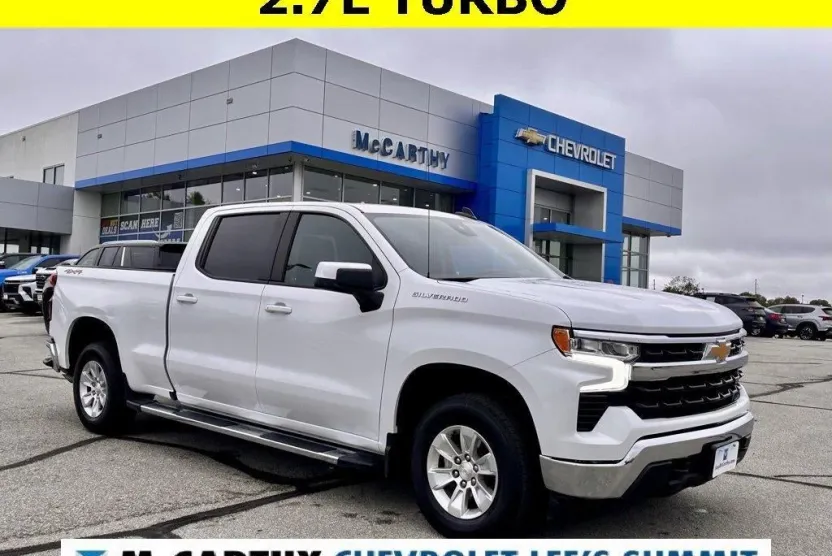 2024 Chevrolet Silverado 1500 LT photo 1