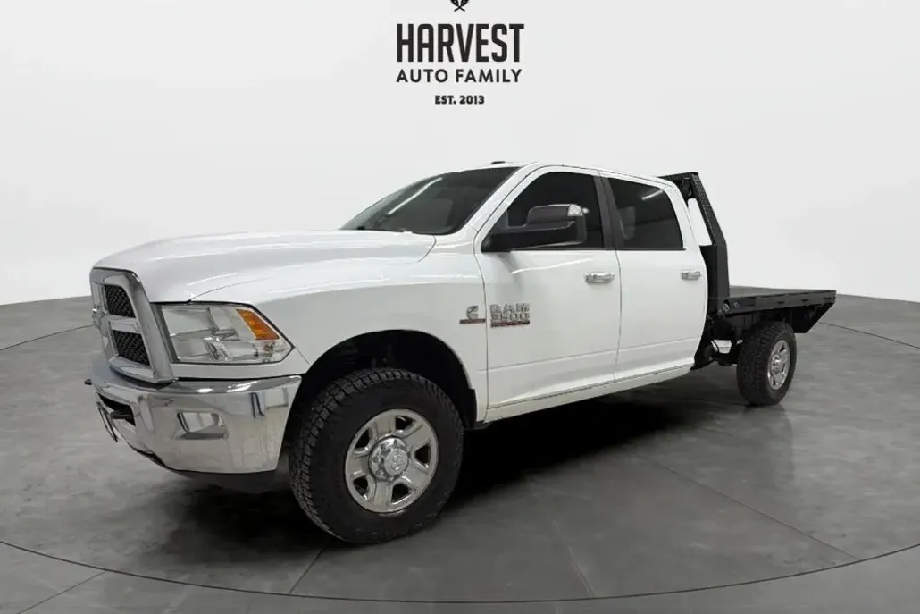 2017 Ram 3500 SLT photo 1