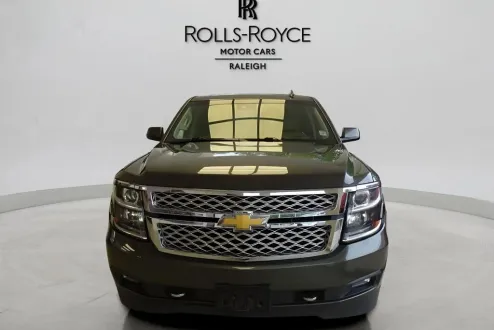2019 Chevrolet Tahoe LT photo 2