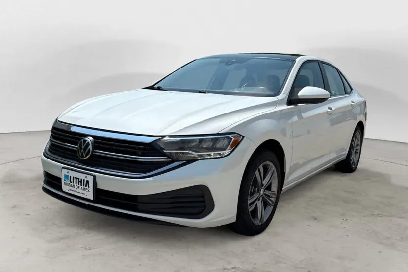 2023 Volkswagen Jetta SE photo 1
