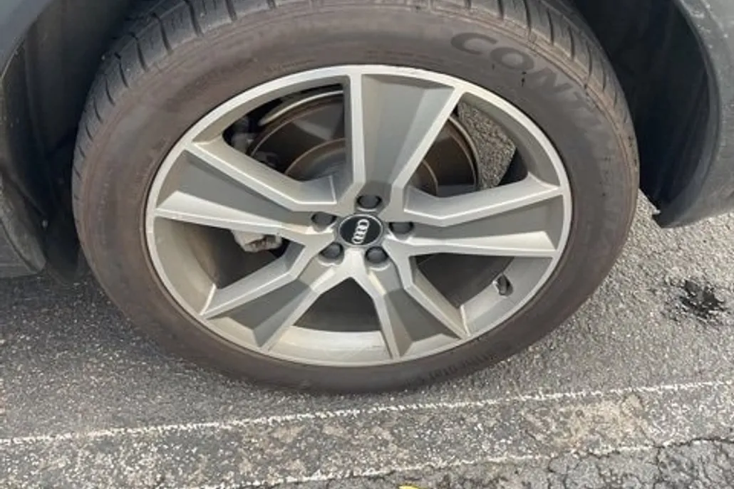 2019 Audi Q5 2.0T Premium photo 1