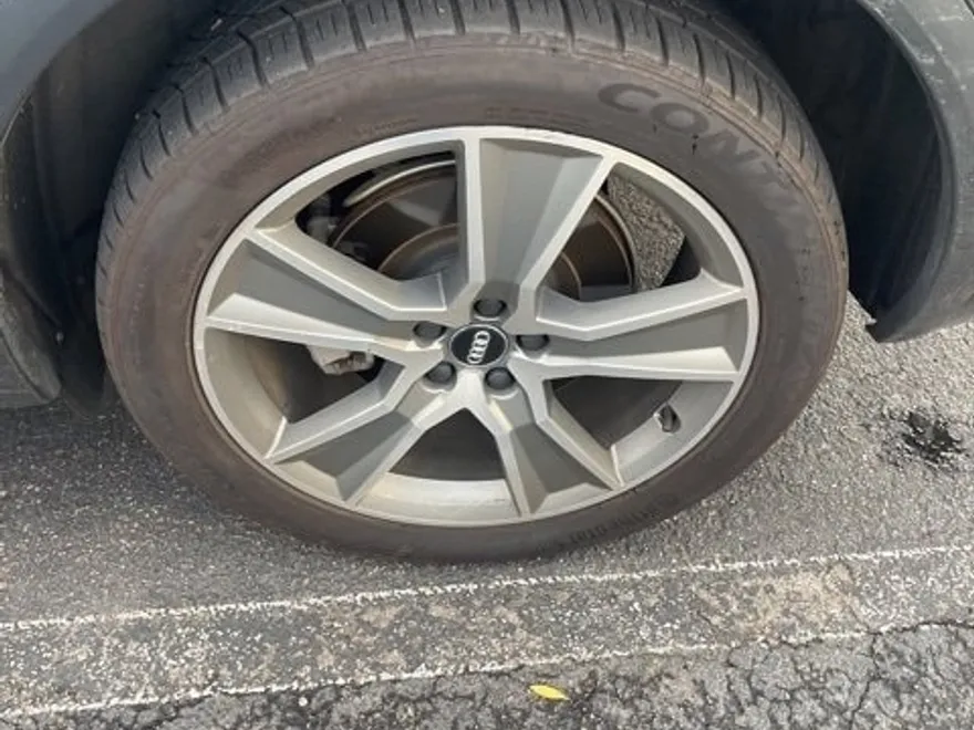 2019 Audi Q5 2.0T Premium photo 1