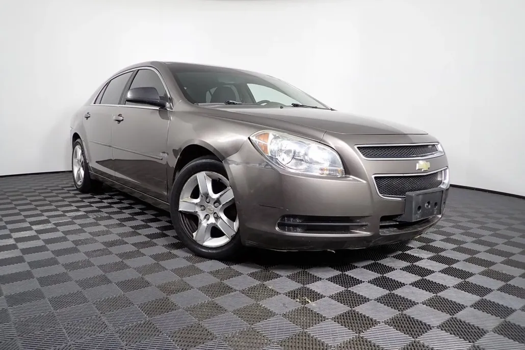 2012 Chevrolet Malibu LS photo 1
