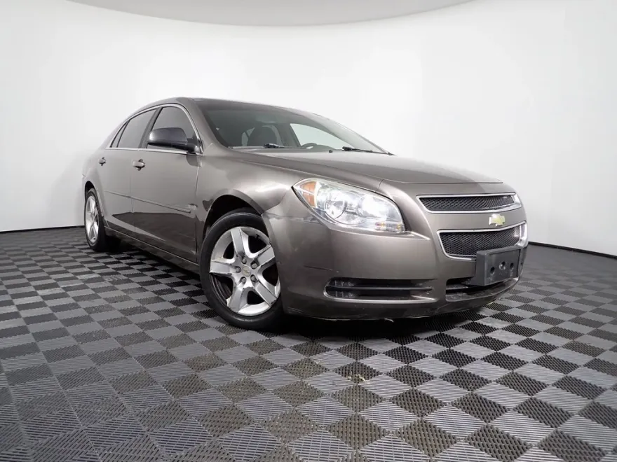 2012 Chevrolet Malibu LS photo 1