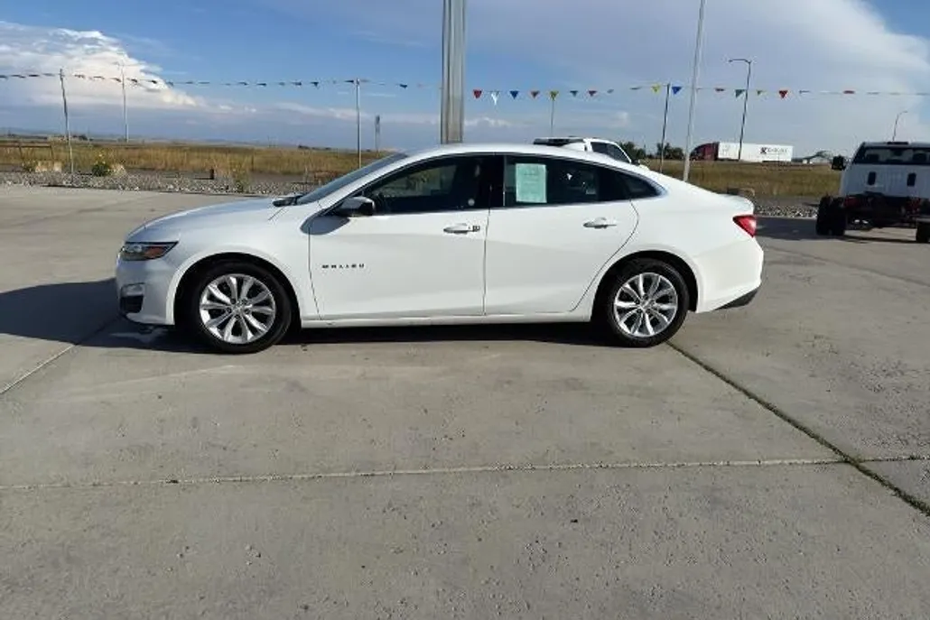 2023 Chevrolet Malibu 1LT photo 1