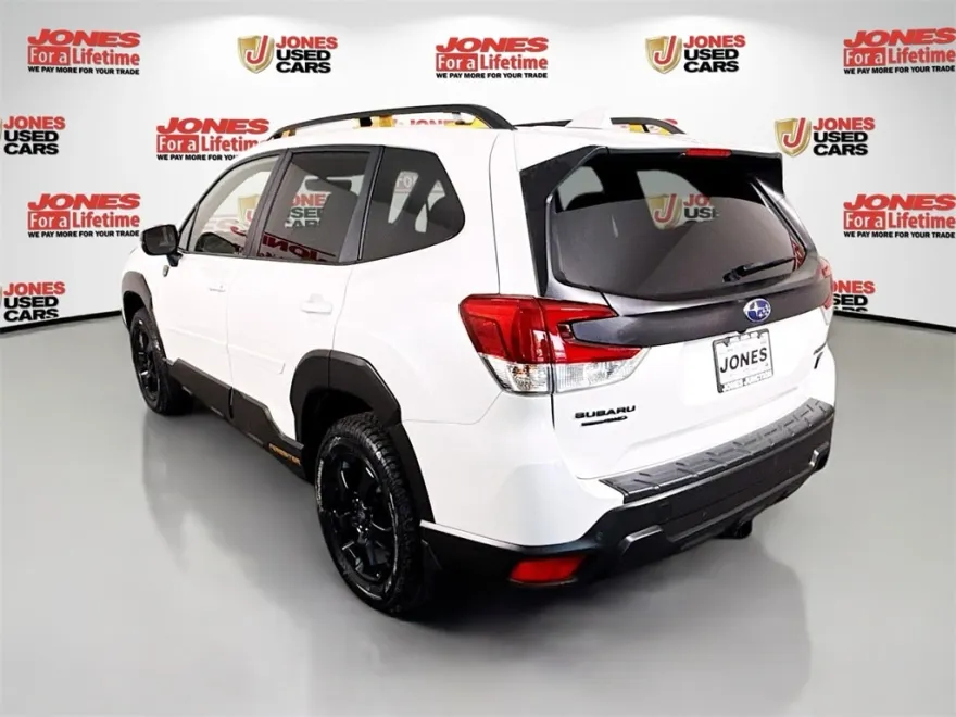 2022 Subaru Forester Wilderness photo 1