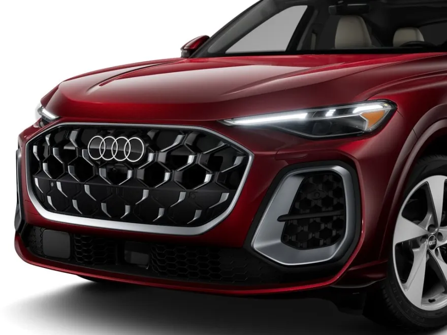 2025 Audi Q5 2.0T Prestige photo 1