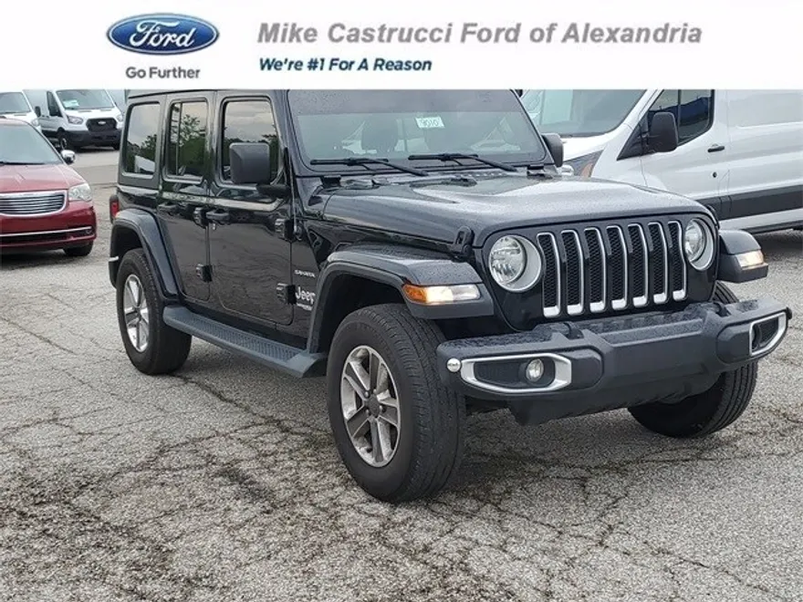 2021 Jeep Wrangler Unlimited Sahara photo 1