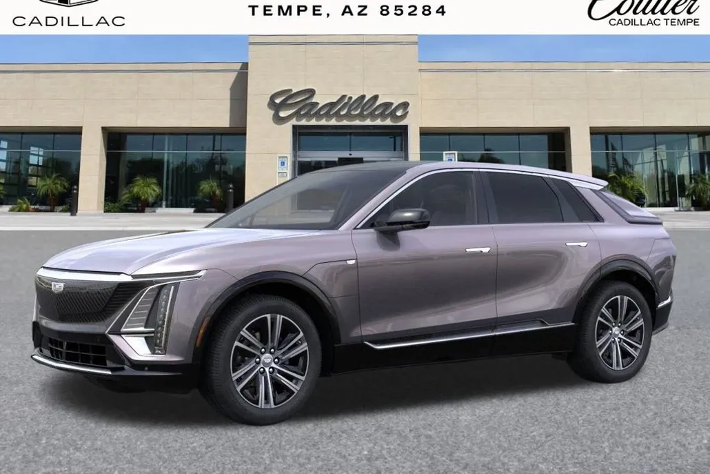 2025 Cadillac Lyriq Luxury photo 1