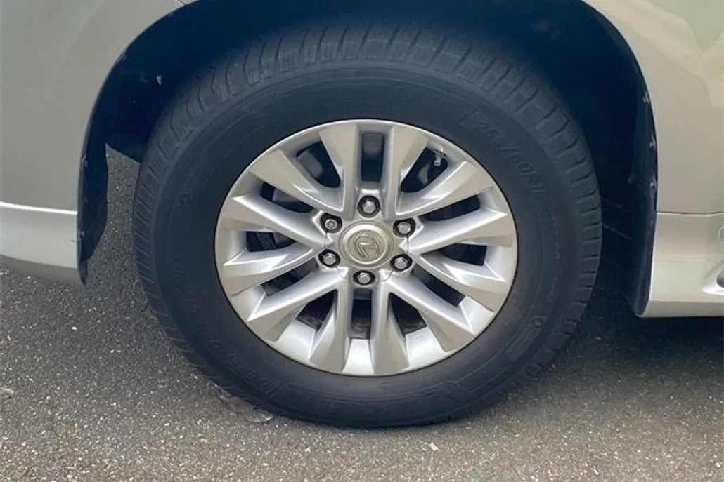2018 Lexus GX 460 photo 1