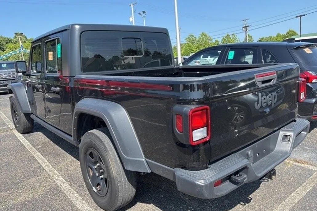 2023 Jeep Gladiator Sport photo 1