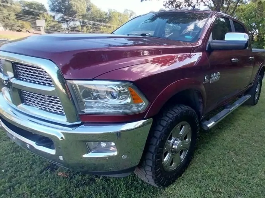 2018 Ram 2500 Laramie photo 1