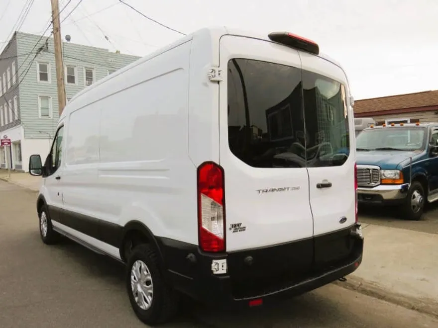 2020 Ford Transit Cargo Van photo 1