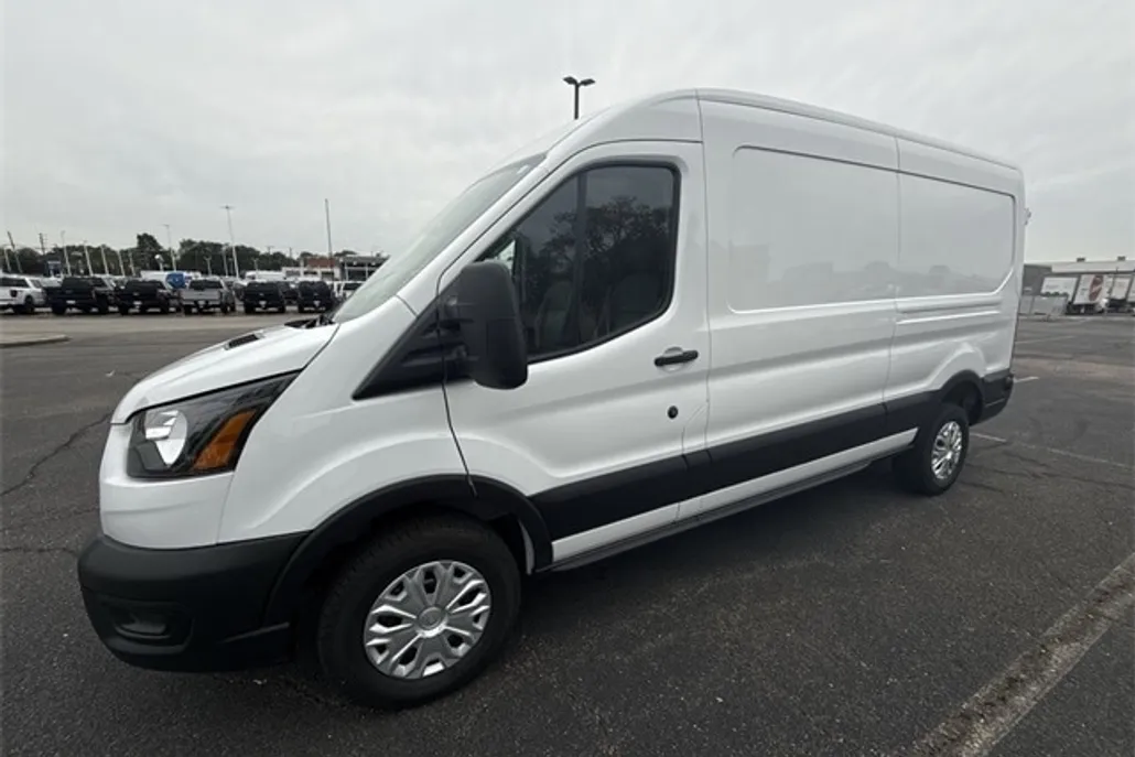 2025 Ford Transit photo 1