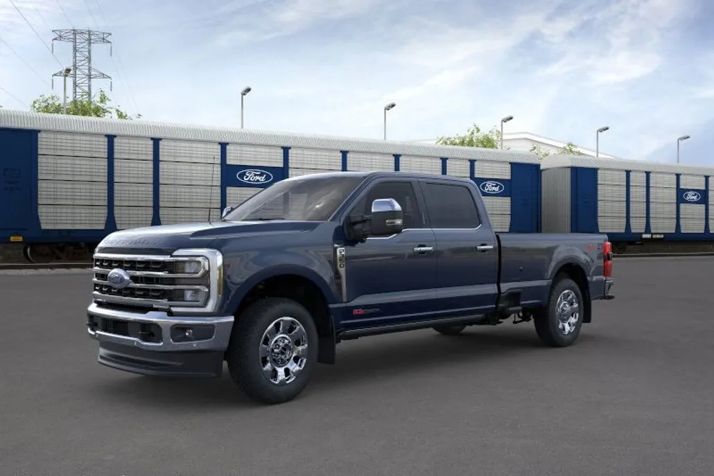 2025 Ford F-350 photo 1