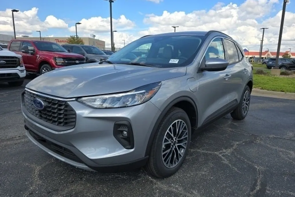 2024 Ford Escape Base photo 1