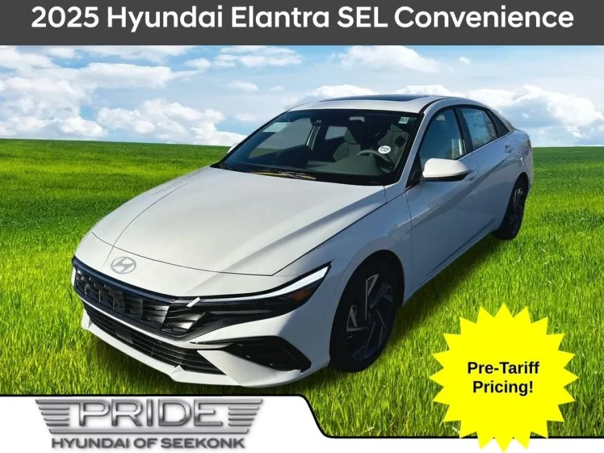 2025 Hyundai Elantra SEL Convenience photo 1