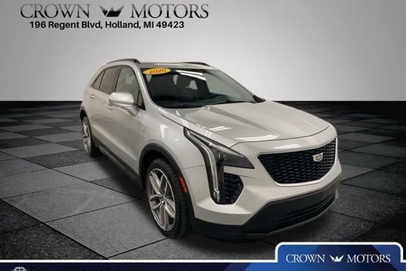 2020 Cadillac XT4 Sport photo 1