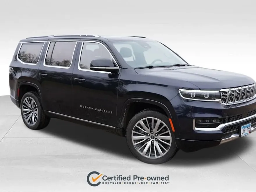 2024 Jeep Grand Wagoneer III photo 1