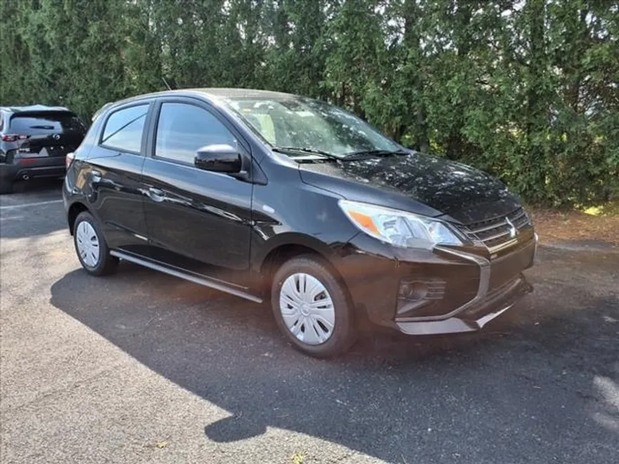 2024 Mitsubishi Mirage ES photo 1