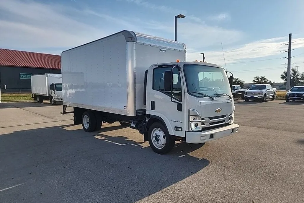 2024 Chevrolet Silverado 4500HD photo 1