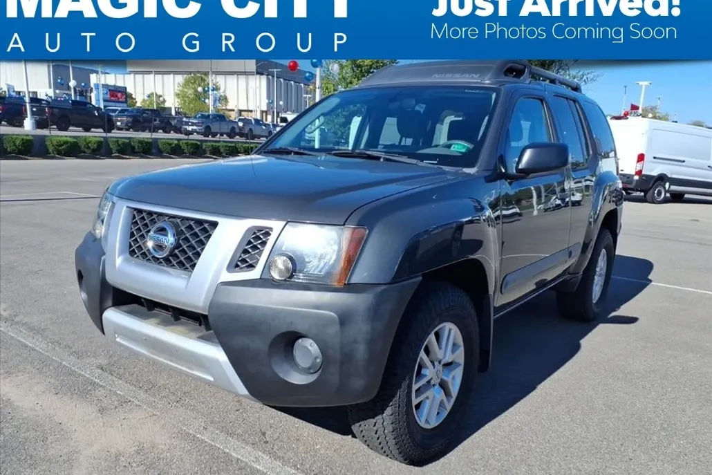 2014 Nissan Xterra S photo 1