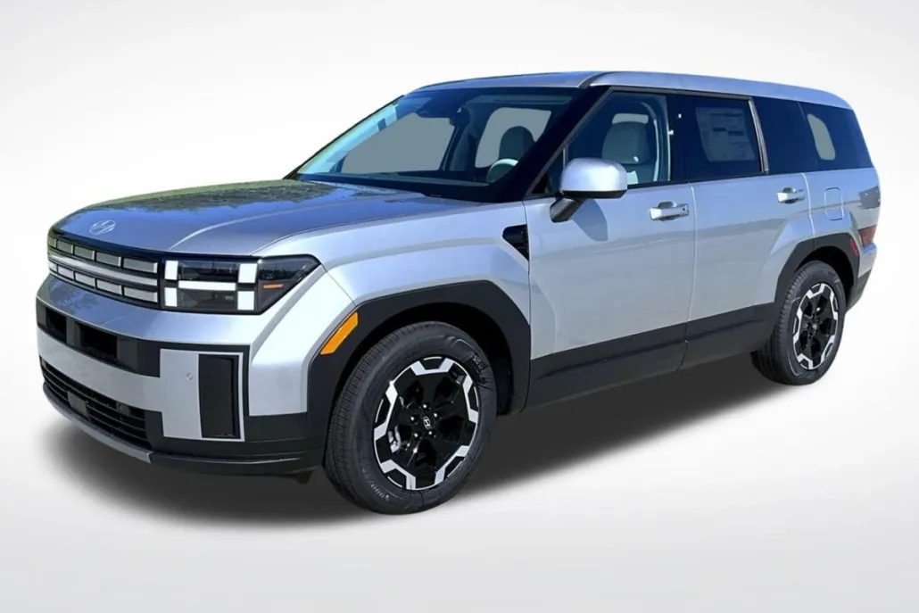 2025 Hyundai Santa Fe SE photo 1