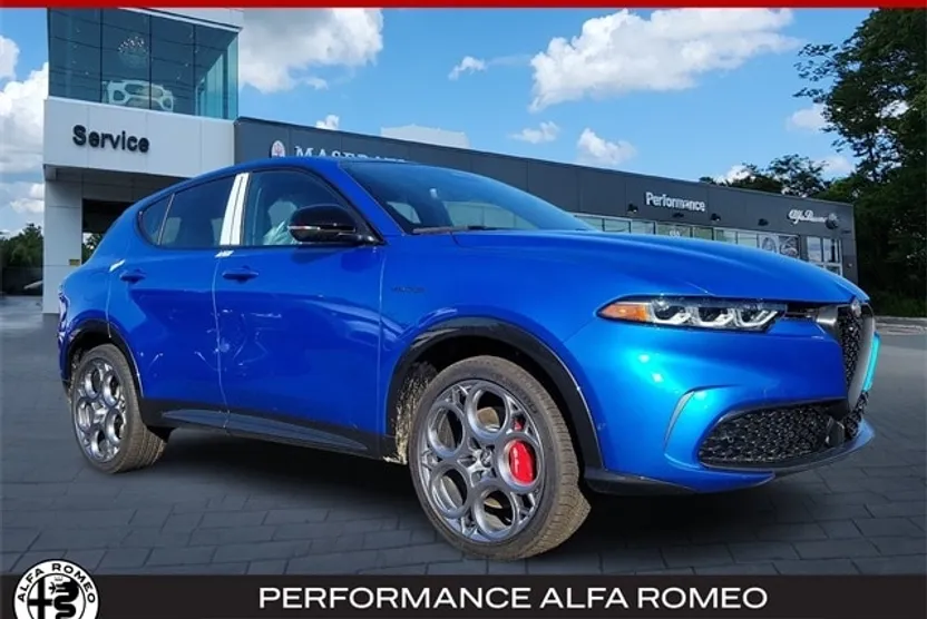 2024 Alfa Romeo Tonale Veloce photo 1