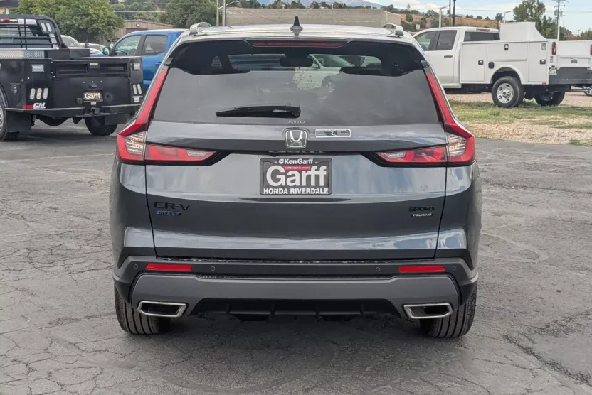 2026 Honda CR-V Hybrid Sport Touring photo 1
