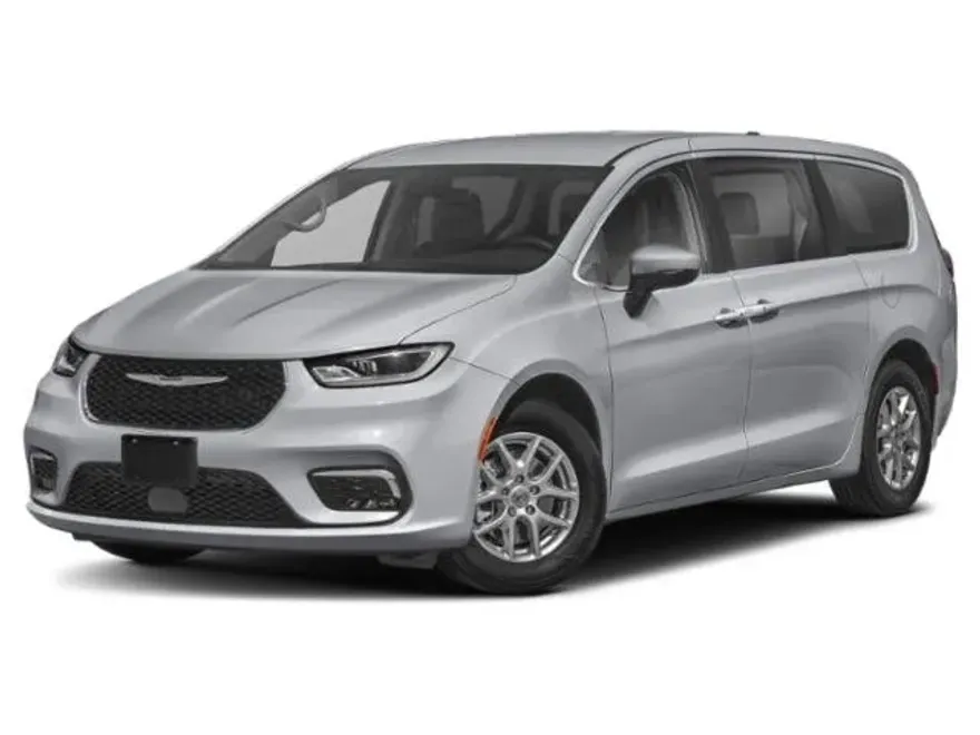 2024 Chrysler Pacifica Touring L photo 1