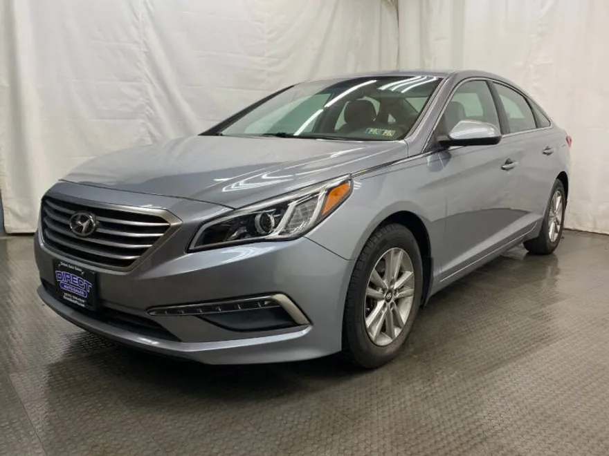 2015 Hyundai Sonata SE photo 1