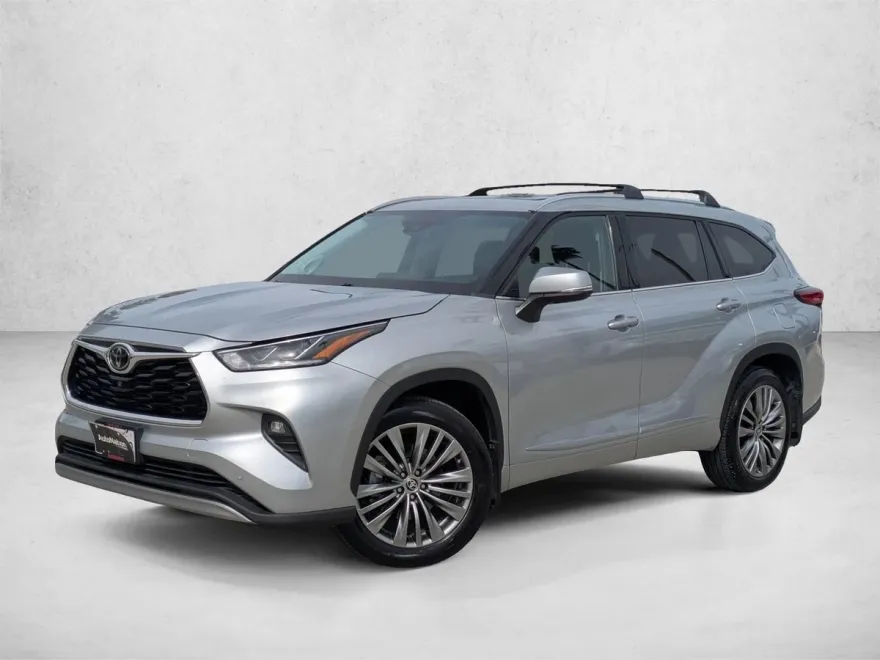2021 Toyota Highlander Platinum photo 1