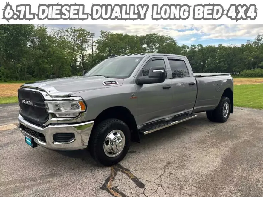 2024 Ram 3500 Tradesman photo 1
