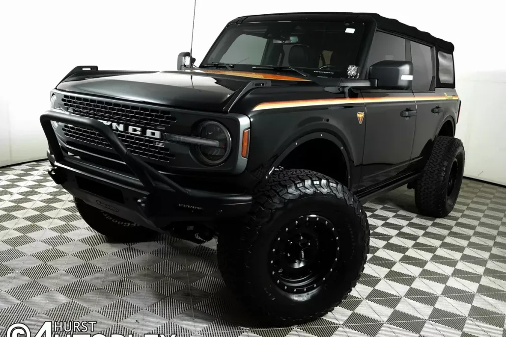 2021 Ford Bronco Badlands photo 1
