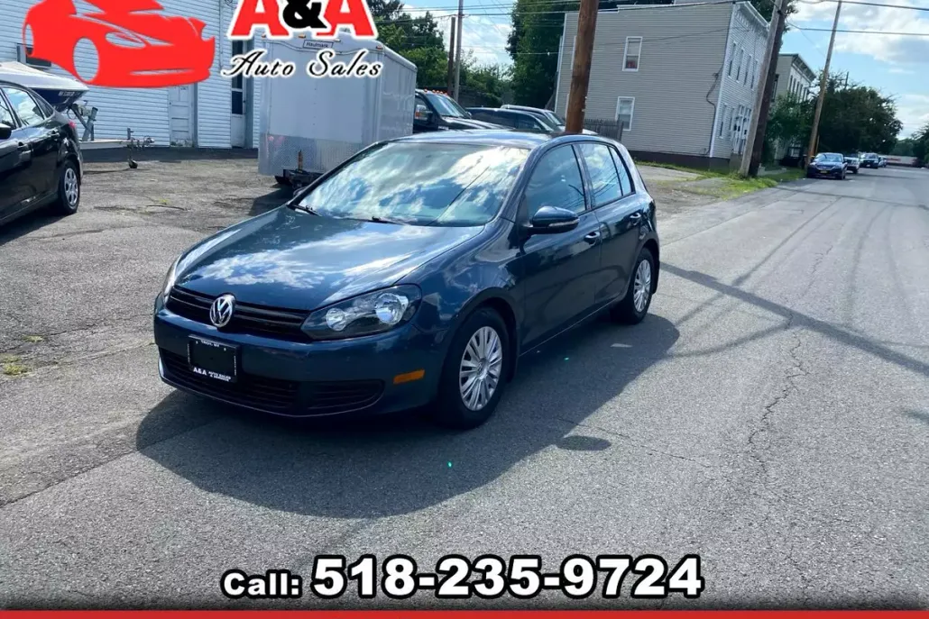 2012 Volkswagen Golf 2.5L photo 1